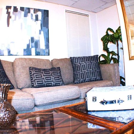 California Ave - 2 Bedroom - Home Away From Home! Pittsburgh Ngoại thất bức ảnh