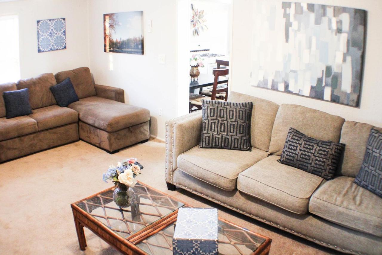 California Ave - 2 Bedroom - Home Away From Home! Pittsburgh Ngoại thất bức ảnh
