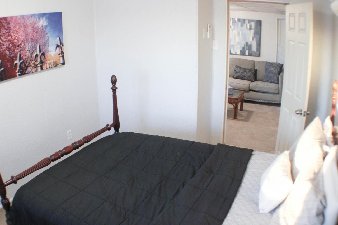 California Ave - 2 Bedroom - Home Away From Home! Pittsburgh Ngoại thất bức ảnh