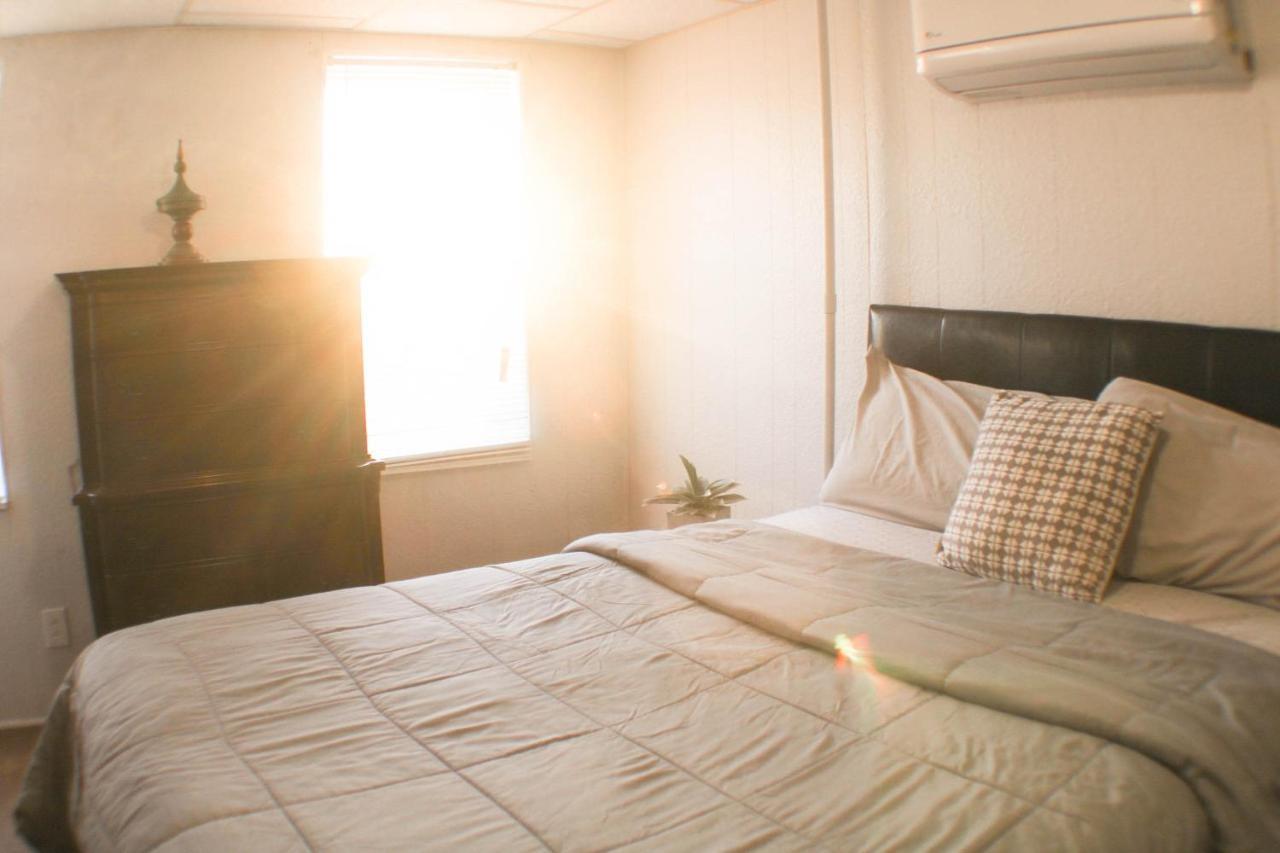 California Ave - 2 Bedroom - Home Away From Home! Pittsburgh Ngoại thất bức ảnh